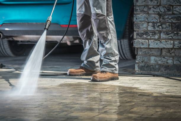 Best Pool Deck Cleaning  in Clanton, AL